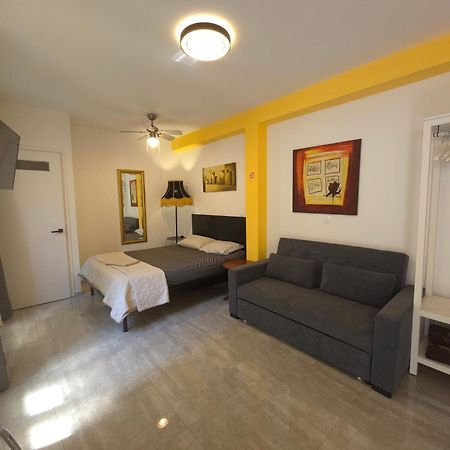 Great 35 Sq M Studio On 1St Floor In Bohemian Psyri In Athens' Historic Center-In Vivo Apartments Exterior photo
