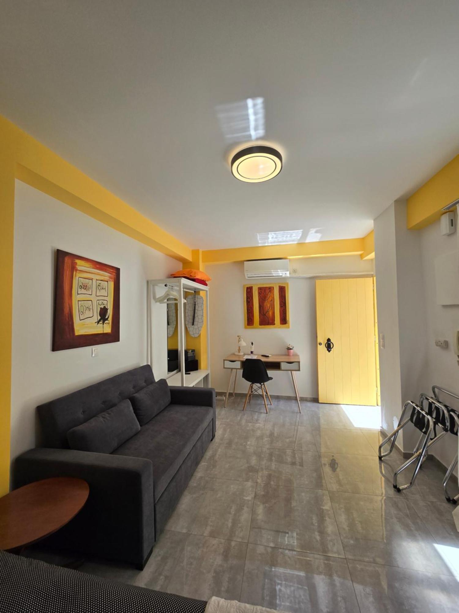 Great 35 Sq M Studio On 1St Floor In Bohemian Psyri In Athens' Historic Center-In Vivo Apartments Exterior photo
